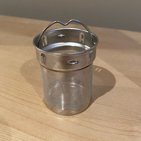 David’s Tea Ceramic 10 oz Thermos Tumbler with Infuser - Picture 7 of 9